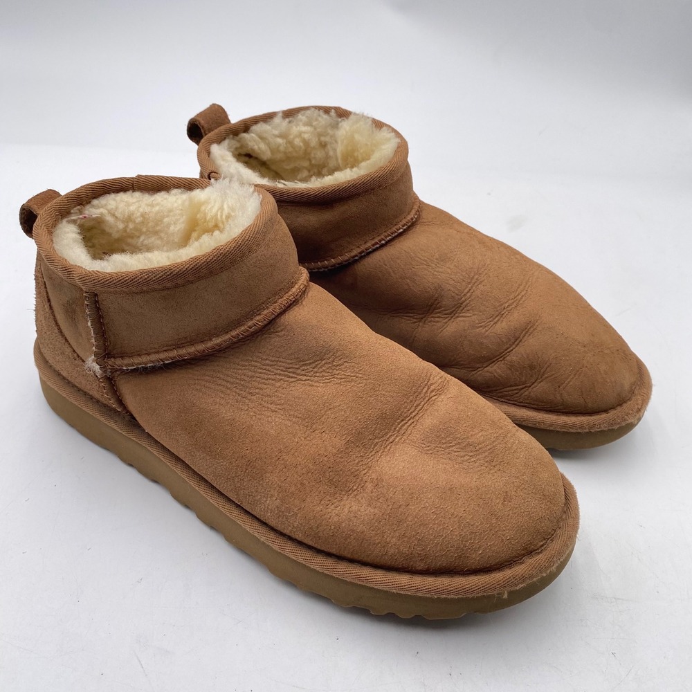 UGG Classic Ultra Mini Boots Womens 8.5 Chestnut Suede Sheepskin Ankle Bootie